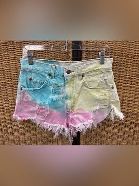 Custom Levi’s Pastel Tie Dye Distressed Cutoff Shorts Y2K Festival W30